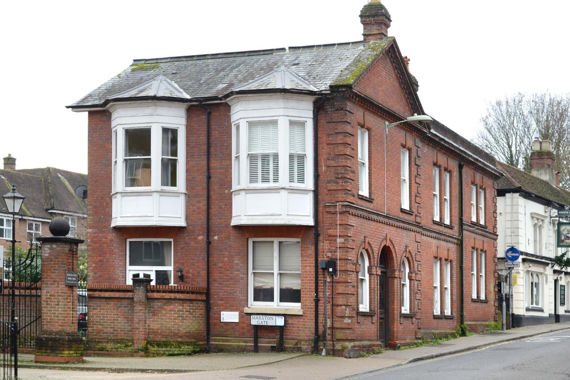 The Old Brewery Boardroom - Winchester City Centre - Unique Property - Free Parking - Sleeps 6 - By Xplus Stays Екстер'єр фото
